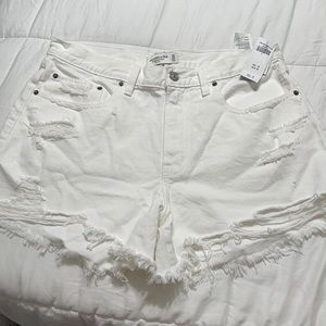 Abercrombie & Fitch boyfriend Short Mid rise NWT
